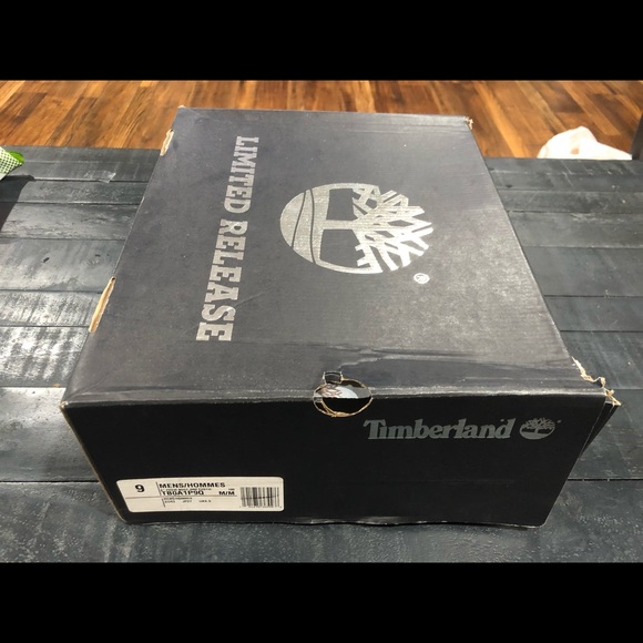 TIMBERLAND SERPENT WHITE LIMITED 6 INCH BOOTS - Picture 4 of 4